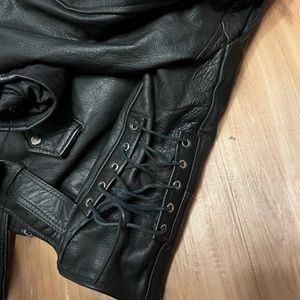 XL/40 Heavy Duty Women’s Motorcycle Leather Jacket